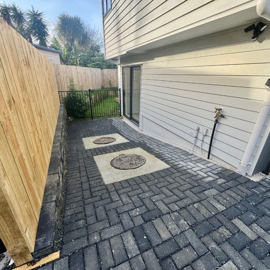 Unit 11, 15 Oakland Avenue, Papatoetoe, Auckland - Photo 1