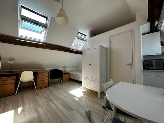 Location Appartement 1 pièce 15m² - Photo 1