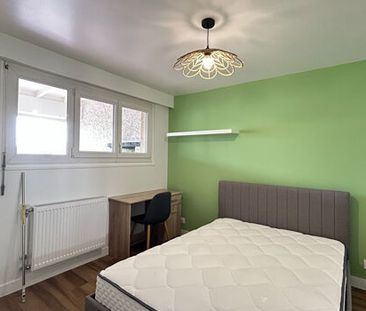 Appartement 5 pièces 103m2 REIMS 1 700 euros - Photo 3