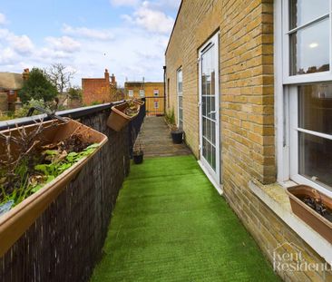 2 bedroom flat to rent - Photo 5