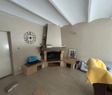 Maison de village 2 chambres avec garage et terrasse - Photo 2