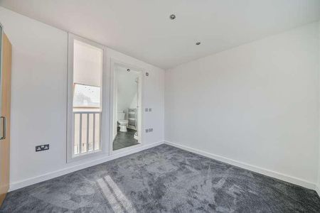 Tanners Hill, London, SE8 - Photo 2