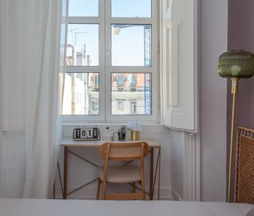 Largo Vitorino Damásio, Lisbon, Lisbon 1200-872 - Photo 3