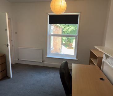 13 Radmoor Road - Photo 5