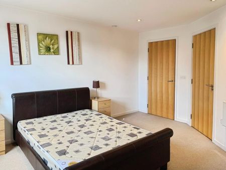 1 bedroom flat to rent - Photo 2