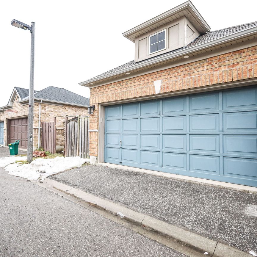For Lease - 73 Andriana Crescent, Markham, Ontario - Photo 1