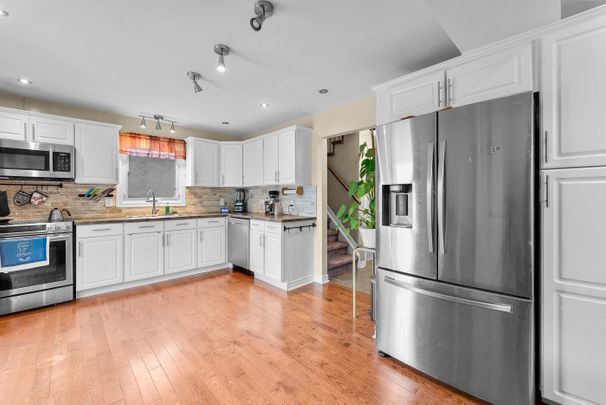 For Lease - 3 BRIARSDALE Crescent, Welland, Ontario - Photo 1
