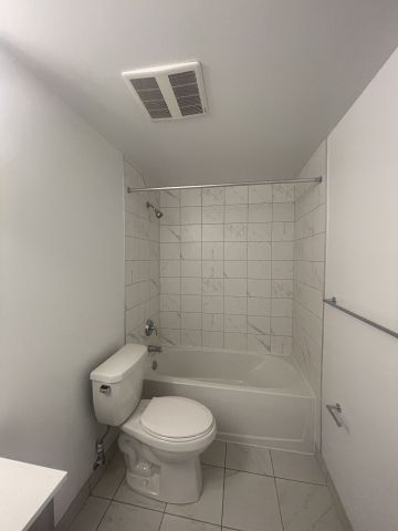 For Lease - 1435 Celebration Drive Unit# 1709, Pickering, Ontario - Photo 4