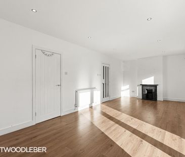 3 bedroom semi-detached house to rent - Photo 3