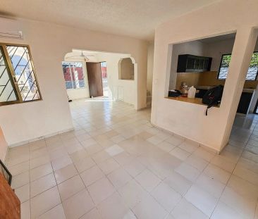 Casa En Renta · 3 Recámaras · Sm 39 · Centro · Atras De Plaza Outlet - Photo 3