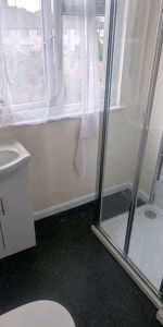 Ballogie Avenue Room 1 - Photo 3