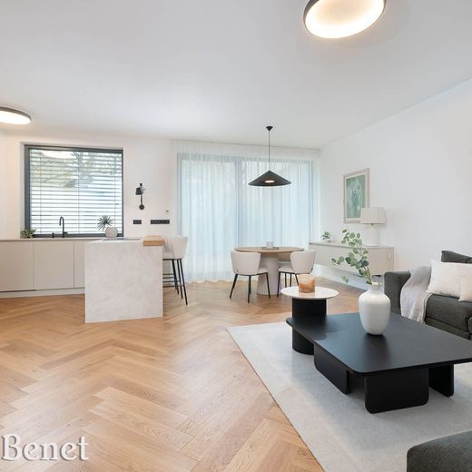 Arvin & Benet | Výnimočný, dizajnový mezonet v najprestížnejšej lokalite Starého mesta - Fotografia 1