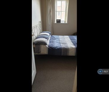 2 bedroom flat to rent - Photo 3