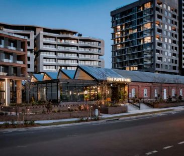 “Executive 1-Bedroom Apartment with privte access to unit” - Photo 3