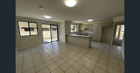 Freshly Updated Large Family Home - Photo 5