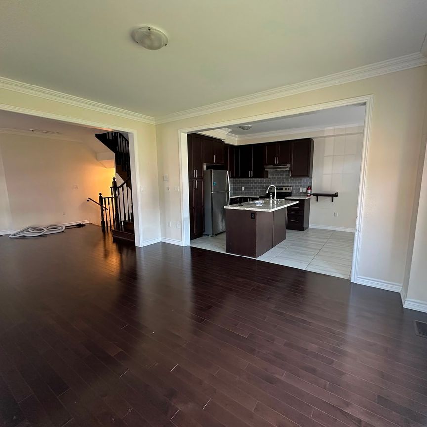 For Lease - 2 Bruce Cameron Drive, Clarington, Ontario - Photo 1