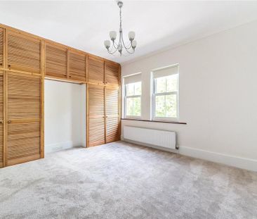 4 bedroom semi-detached house to rent - Photo 5