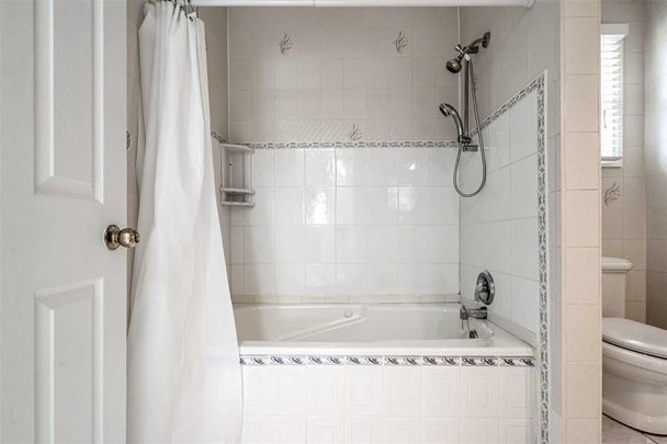 For Lease - 6 Reynier Drive, Brampton, Ontario - Photo 1