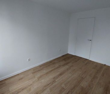 location Appartement T2 DE 45.95m² À ROMAINVILLE - Photo 3