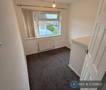 3 bedroom terraced house to rent - Photo 5