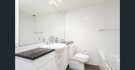 Zenix - Unfurnished - Available 30th December - Photo 5