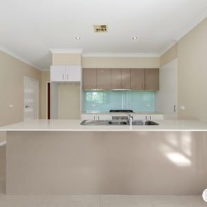 Stylish Living in a Prime Location - Photo 2