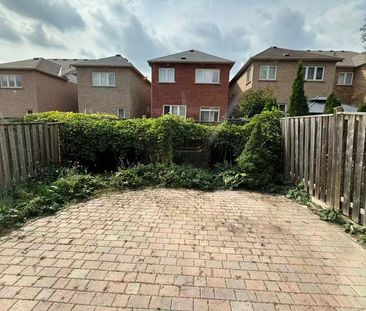 For Lease - 137 Laramie Crescent, Vaughan, Ontario - Photo 6