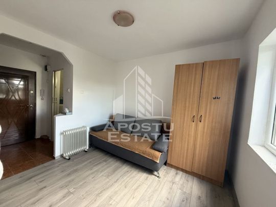 Garsoniera in zona Aradului - Fotografie 1