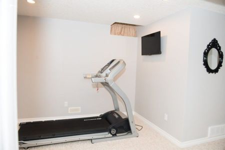 For Lease - 1657 Bayswater Crescent, London North, Ontario - Photo 5