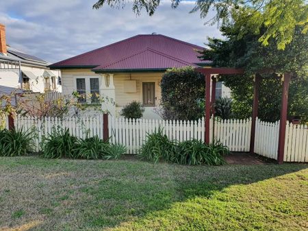 121 Denison Street, Tamworth - Photo 4