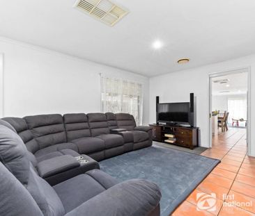 Spacious Family Home - Photo 4