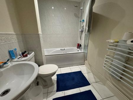 1 bedroom flat to rent - Photo 4