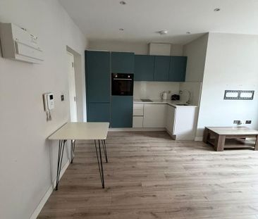 1 bedroom flat to rent - Photo 5