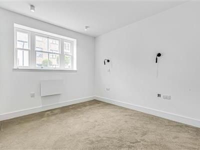 Mitcham Lane, SW16 - Photo 3