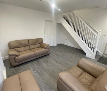 2 bedroom semi-detached house to rent - Photo 1