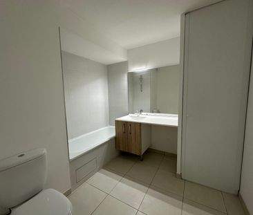 Location Appartement 2 pièces 46m² VILLENEUVE TOLOSANE 31270 - Photo 3