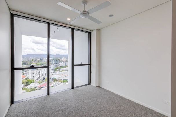 81705/25 Mollison Street, - Photo 1