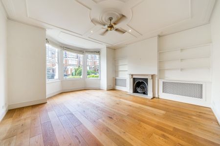 4 bedroom terraced house to rent - Photo 3