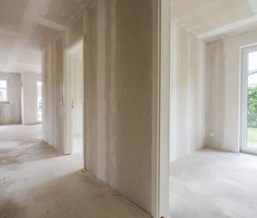 Privatparadies: 3 Zimmer mit Terrasse und eigenem Garten - Photo 1