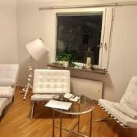 RADHUS I ENEBYBERG UTHYRES - Foto 3