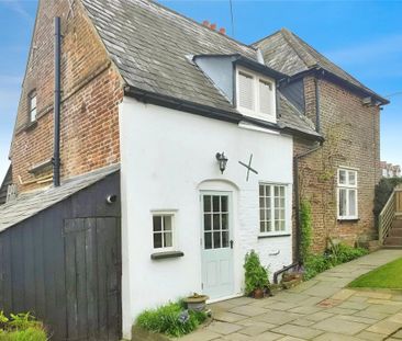 4 bedroom semi-detached house to rent - Photo 5