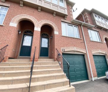 For Lease - 3020 Cedarglen Gate Unit# 42, Mississauga, Ontario - Photo 5