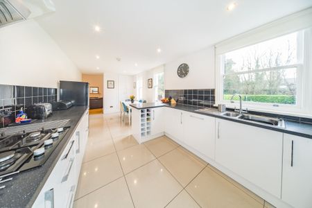 Livingston Drive South, Aigburth, L17, L4, Chiltern - Photo 4