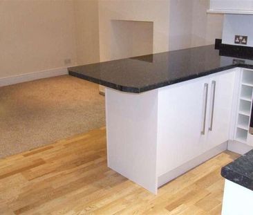 Stockport Road, Denton, Manchester, M34 - Photo 4