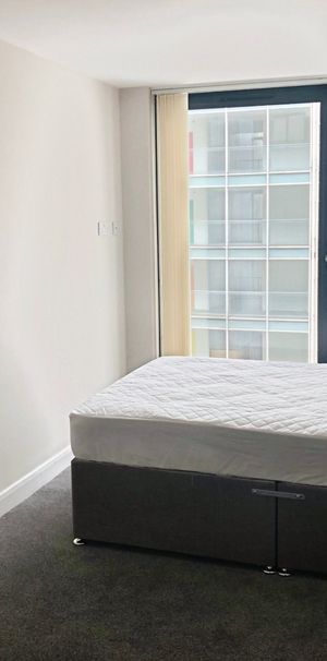 1 bedroom apartment to rent - Photo 1