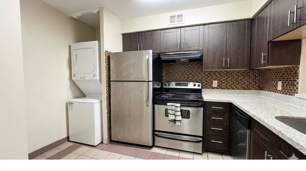 For Lease - 2470 Eglinton Avenue Unit# 106, Toronto, Ontario - Photo 1