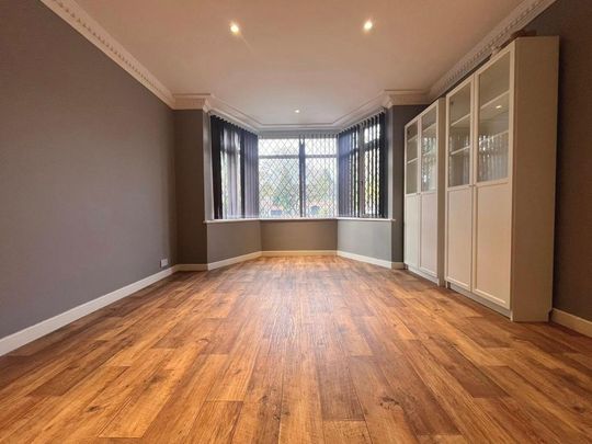 5 bedroom detached house to rent - Photo 1