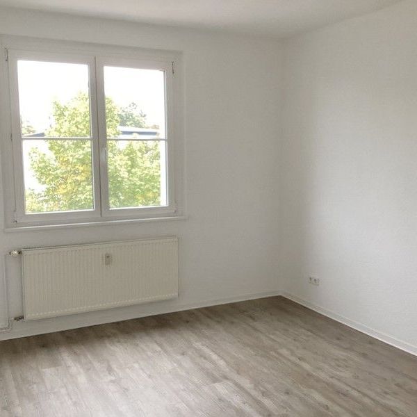 Schöner Wohnen: Günstige, individuelle 3-Zimmer-Wohnung! - Foto 1