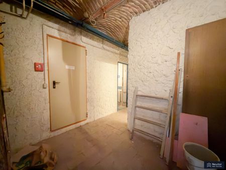 STUDIO IM SOUTERRAIN - SEHR GUTE LAGE DIREKT BEIM WESTBAHNHOF - VIELSEITIG NUTZBAR - VIEL POTENZIAL - Photo 3
