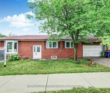 Detached Home For Lease | E8119242 - Photo 6